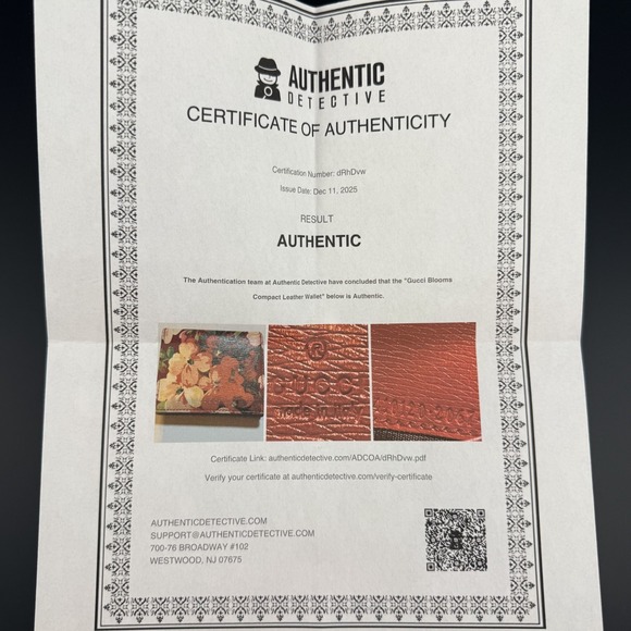 Gucci Blooms Compact Bifold Wallet Red Floral 410120 Authentic w/ Box & COA - Picture 14 of 14